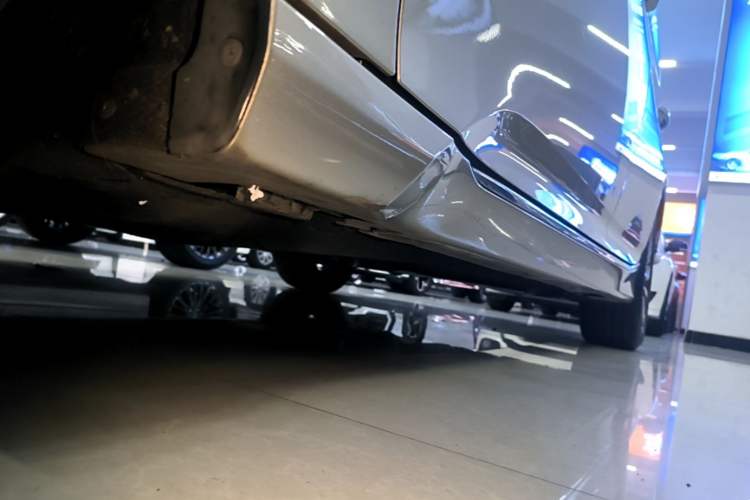 Used Honda Inspire 2019 260TURBO Elegant Edition China VI Emission Standard Left Side Sill