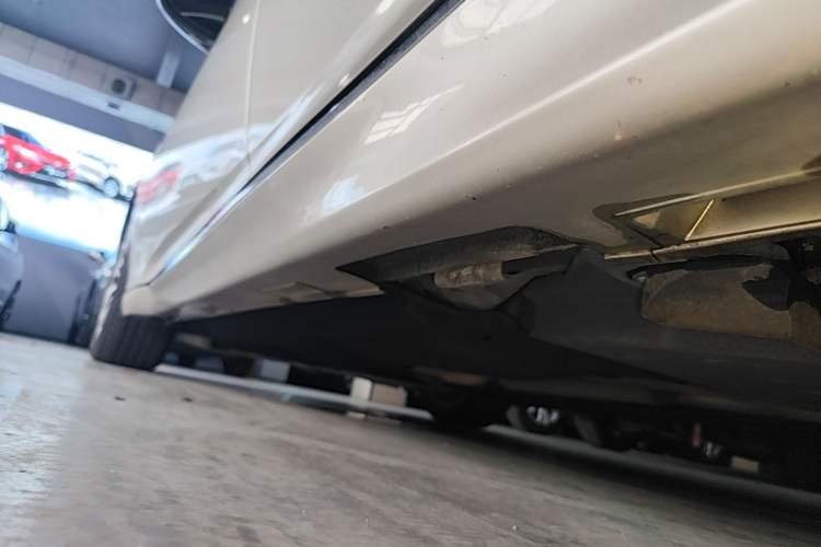 Used Honda Inspire 2019 260TURBO Elegant Edition China VI Emission Standard Left Side Sill