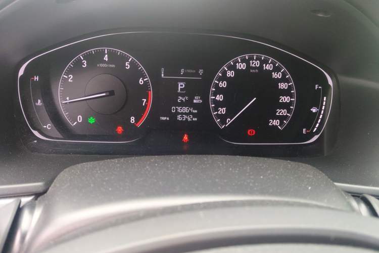 Used Honda Inspire 2019 260TURBO Elegant Edition China VI Emission Standard Odometer Close Up