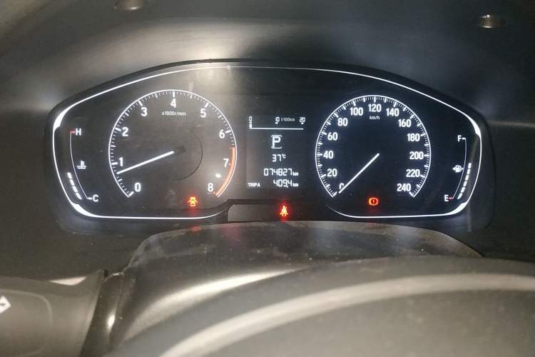 Used Honda Inspire 2019 260TURBO Elegant Edition China V Emission Standard Odometer Close Up