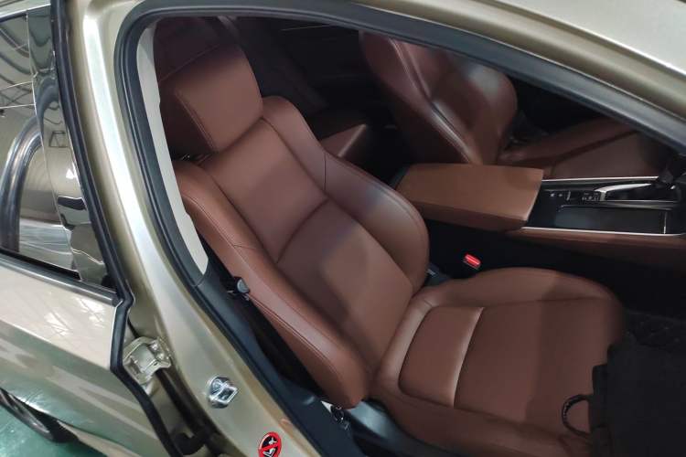Used Honda Inspire 2019 260TURBO Elite Edition China V Standard Right Front Seat