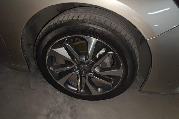 Used Honda Inspire 2019 260TURBO Elegant Edition China V Emission Standard Right Front Wheel Hub