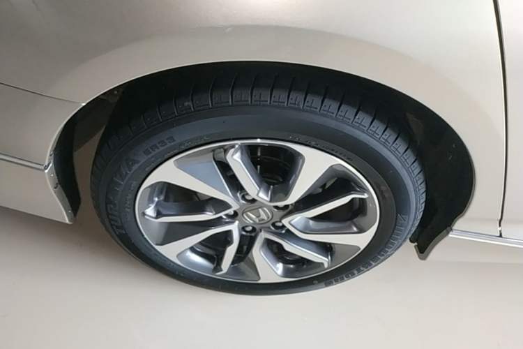 Used Honda Inspire 2019 260TURBO Elegant Edition China V Emission Standard Right Rear Wheel Hub