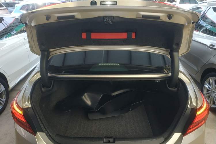 Used Honda Inspire 2019 260TURBO Elite Edition China V Standard Trunk