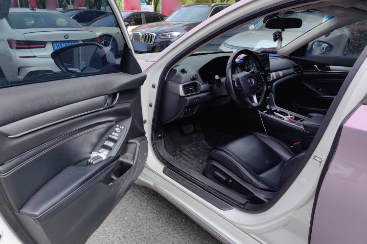 Used Honda Inspire 2019 260TURBO Elegant Edition China VI Emission Standard Driver Seat