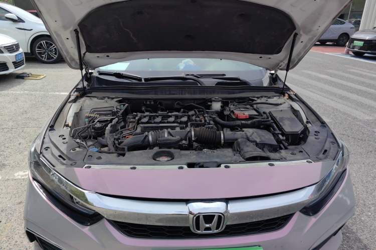 Used Honda Inspire 2019 260TURBO Elegant Edition China VI Emission Standard Engine Bay