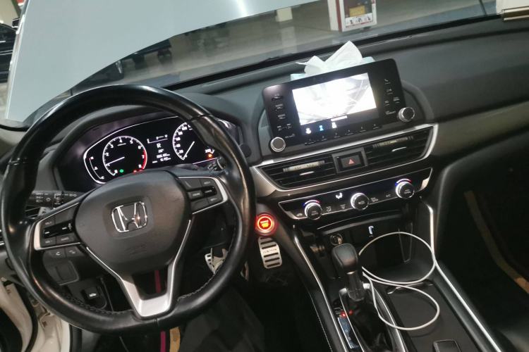Used Honda Inspire 2019 260TURBO Elegant Edition China VI Emission Standard Center Console