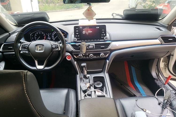 Used Honda Inspire 2019 260TURBO Elegant Edition China VI Emission Standard Center Console
