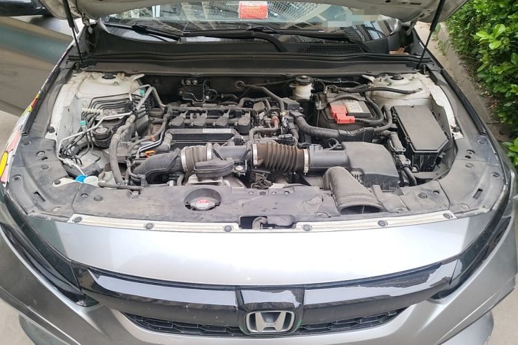 Used Honda Inspire 2019 260TURBO Elegant Edition China VI Emission Standard Engine Bay