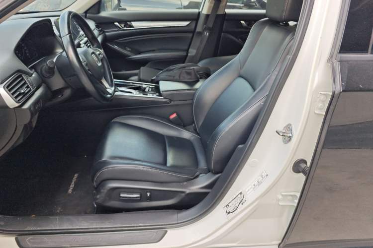 Used Honda Inspire 2019 260TURBO Elegant Edition China VI Emission Standard Left Front Seat