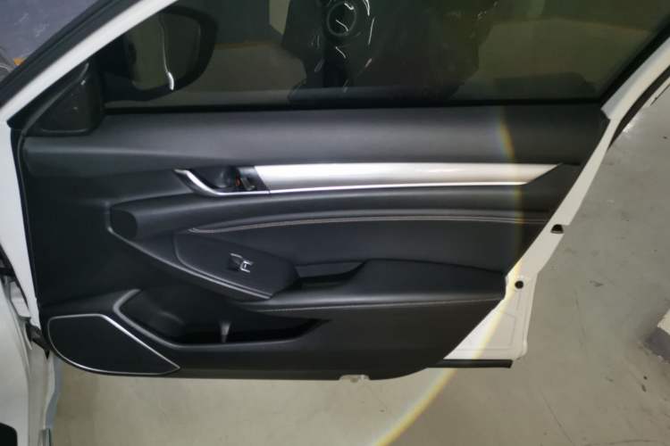 Used Honda Inspire 2019 260TURBO Elegant Edition China VI Emission Standard Right Front Door Interior