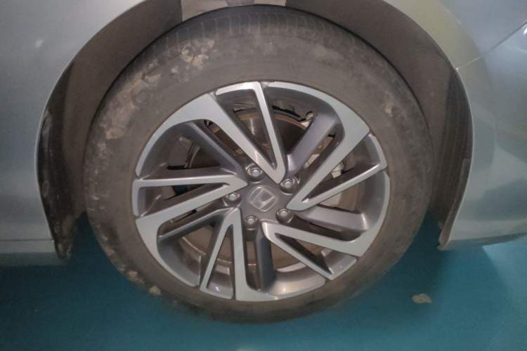 Used Honda Inspire 2019 260TURBO Elegant Edition China VI Emission Standard Right Front Wheel Hub