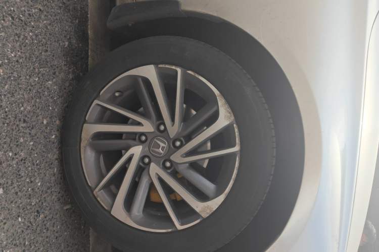 Used Honda Inspire 2019 260TURBO Elite Edition China V Standard Right Front Wheel Hub