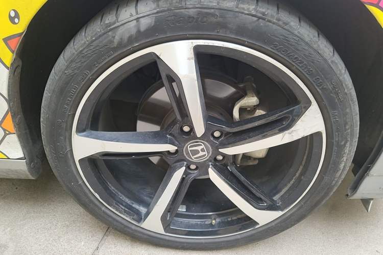 Used Honda Inspire 2019 260TURBO Elegant Edition China VI Emission Standard Right Front Wheel Hub