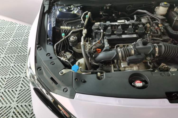 Used Honda Inspire 2019 260TURBO Elegant Edition China VI Emission Standard Engine Bay Right