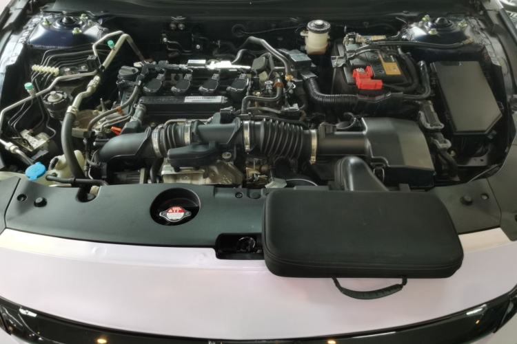 Used Honda Inspire 2019 260TURBO Elegant Edition China VI Emission Standard Engine Bay