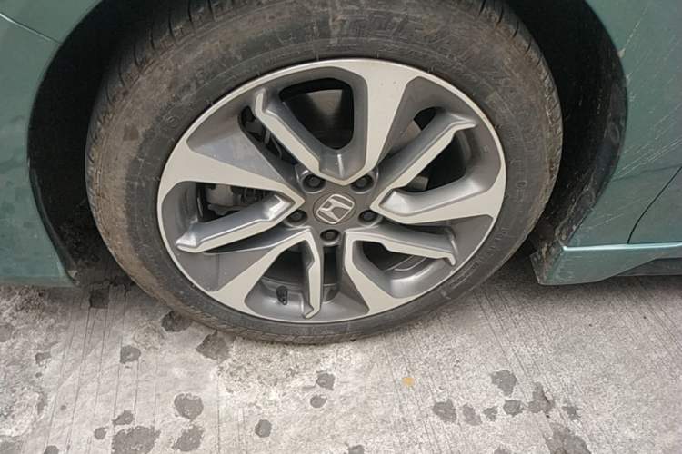 Used Honda Inspire 2019 Rui·Hybrid 2.0L Jingya Edition China VI Left Front Wheel Hub