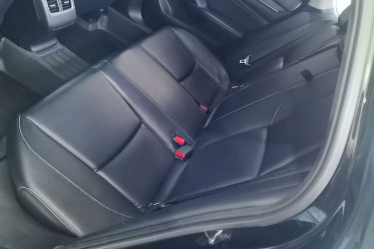 Used Honda Inspire 2019 260TURBO Elegant Edition China VI Emission Standard Left Rear Seat