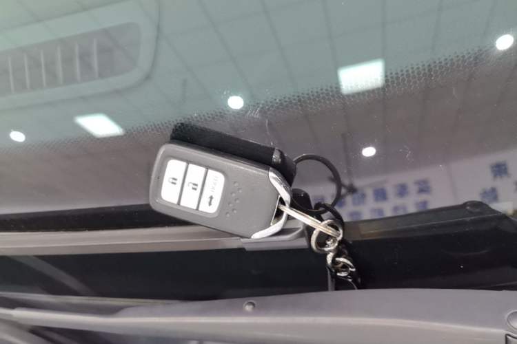 Used Honda Inspire 2019 260TURBO Elegant Edition China VI Emission Standard Vehicle Key