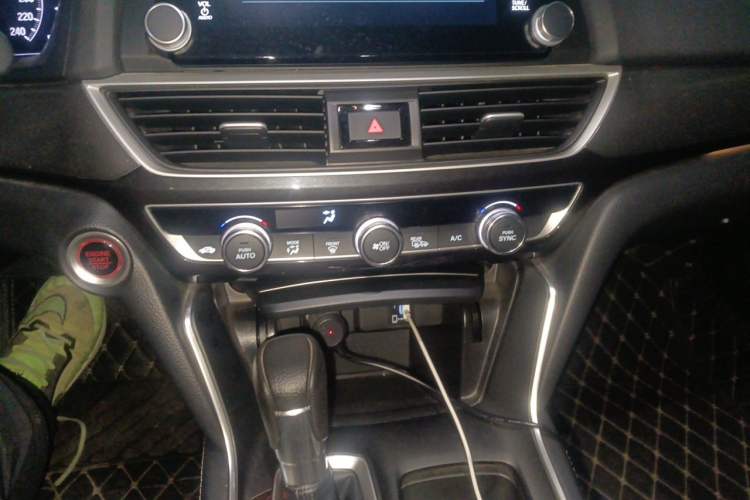 Used Honda Inspire 2019 260TURBO Jingyue Edition China VI Audio And AC Panel