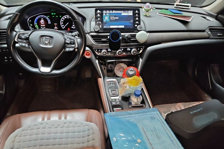 Used Honda Inspire 2019 Rui·Hybrid 2.0L Jingyue Edition China VI Emission Standard Center Console