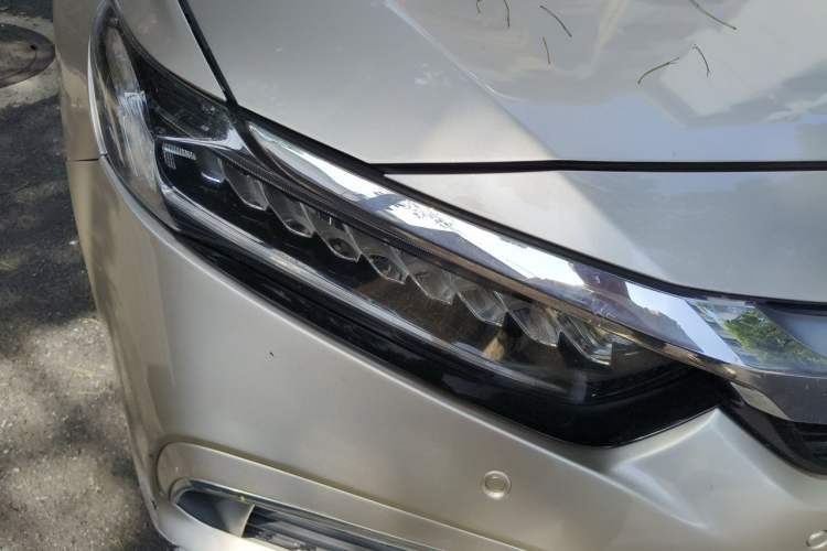 Used Honda Inspire 2019 260TURBO Elite Edition China V Standard Right Front Headlight