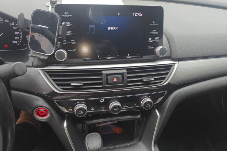 Used Honda Inspire 2019 260TURBO Elegant Edition China VI Emission Standard Audio And AC Panel