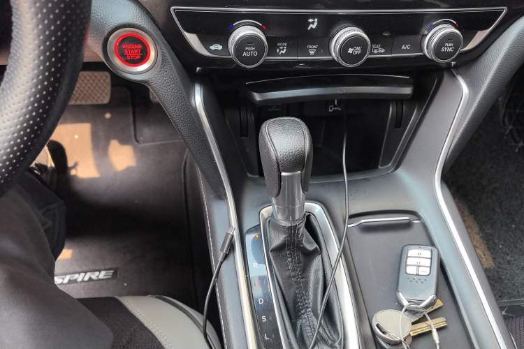 Used Honda Inspire 2019 260TURBO Elite Edition China V Standard Gear Lever