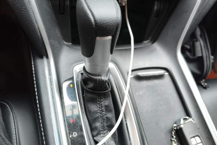 Used Honda Inspire 2019 260TURBO Jingyue Edition China VI Gear Lever