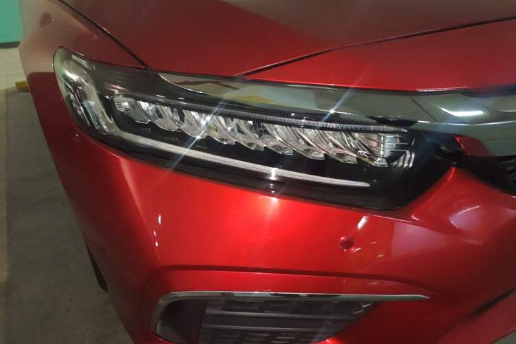 Used Honda Inspire 2019 260TURBO Elite Edition China V Standard Right Front Headlight