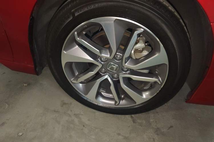 Used Honda Inspire 2019 260TURBO Elite Edition China V Standard Right Front Wheel Hub