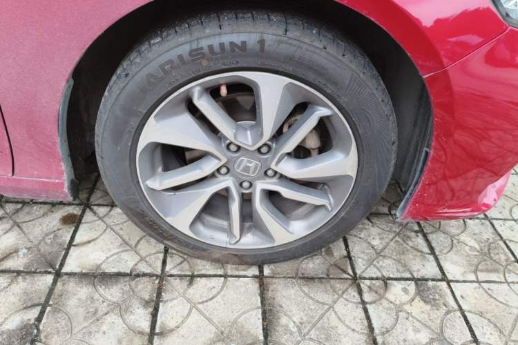 Used Honda Inspire 2019 260TURBO Jingyue Edition China VI Right Front Wheel Hub