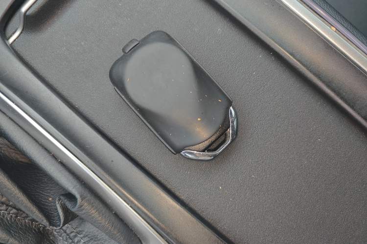 Used Honda Inspire 2019 260TURBO Elegant Edition China VI Emission Standard Vehicle Key