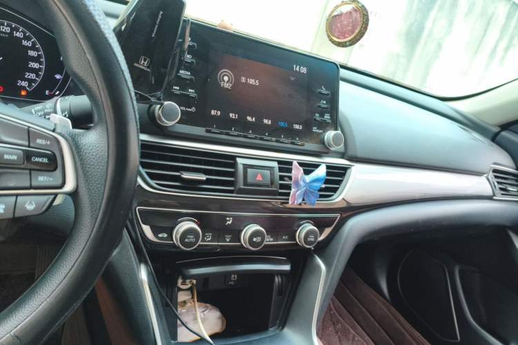 Used Honda Inspire 2019 Rui·Hybrid 2.0L Jingya Edition China VI Audio And AC Panel