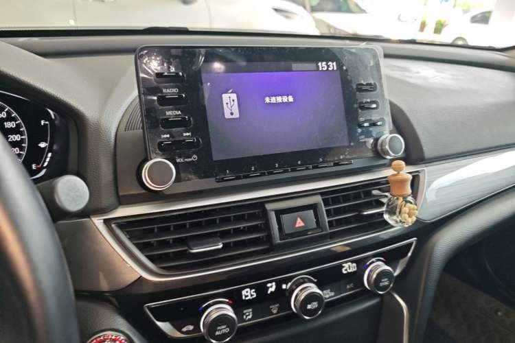 Used Honda Inspire 2019 260TURBO Elegant Edition China VI Emission Standard Audio And AC Panel
