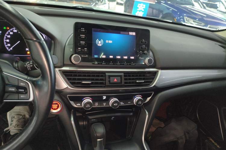 Used Honda Inspire 2019 260TURBO Elegant Edition China VI Emission Standard Audio And AC Panel