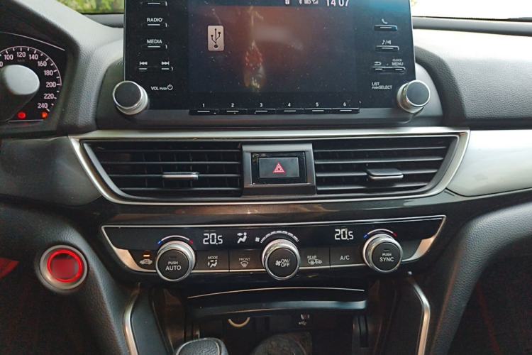 Used Honda Inspire 2019 260TURBO Elegant Edition China VI Emission Standard Audio And AC Panel