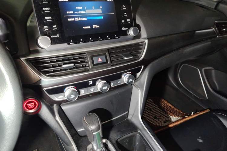 Used Honda Inspire 2019 260TURBO Elegant Edition China V Standard Audio And AC Panel
