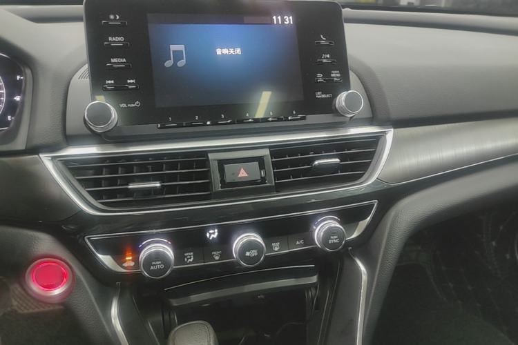 Used Honda Inspire 2019 260TURBO Elegant Edition China VI Emission Standard Audio And AC Panel