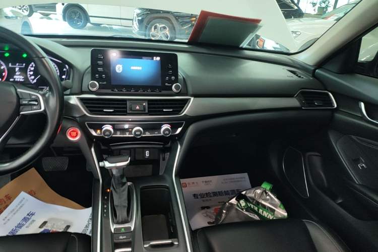 Used Honda Inspire 2019 260TURBO Elegant Edition China VI Emission Standard Audio And AC Panel