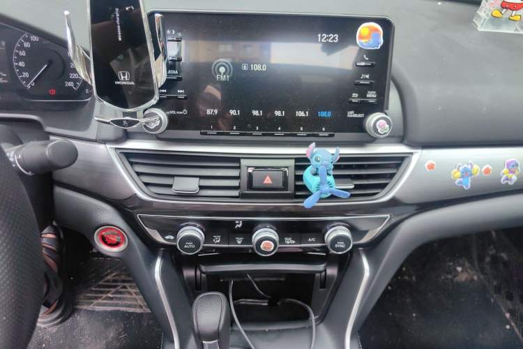 Used Honda Inspire 2019 260TURBO Elegant Edition China VI Emission Standard Audio And AC Panel