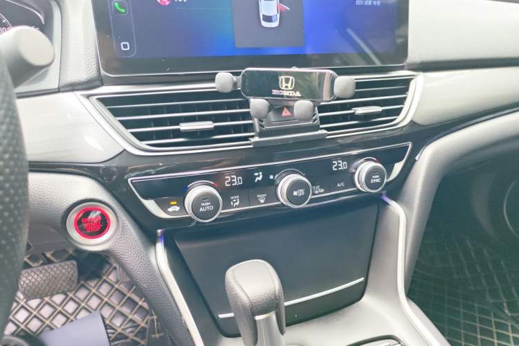 Used Honda Inspire 2019 260TURBO Elegant Edition China VI Emission Standard Audio And AC Panel