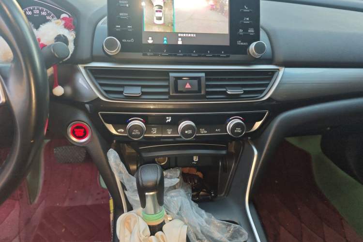 Used Honda Inspire 2019 260TURBO Elegant Edition China VI Emission Standard Audio And AC Panel