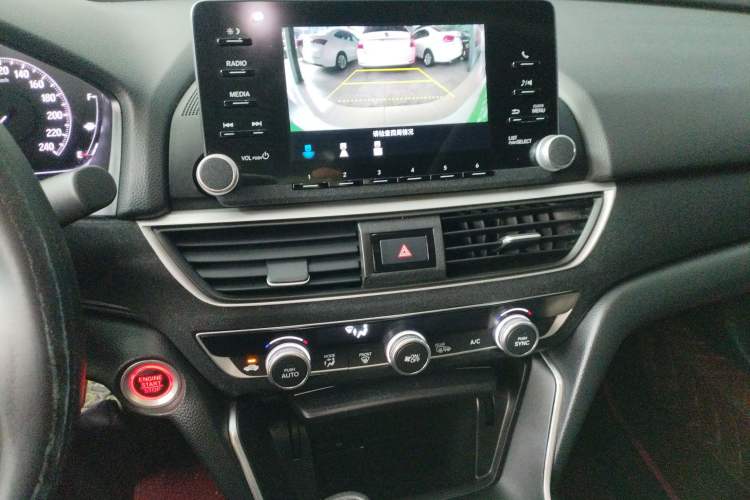 Used Honda Inspire 2019 260TURBO Elegant Edition China VI Emission Standard Audio And AC Panel