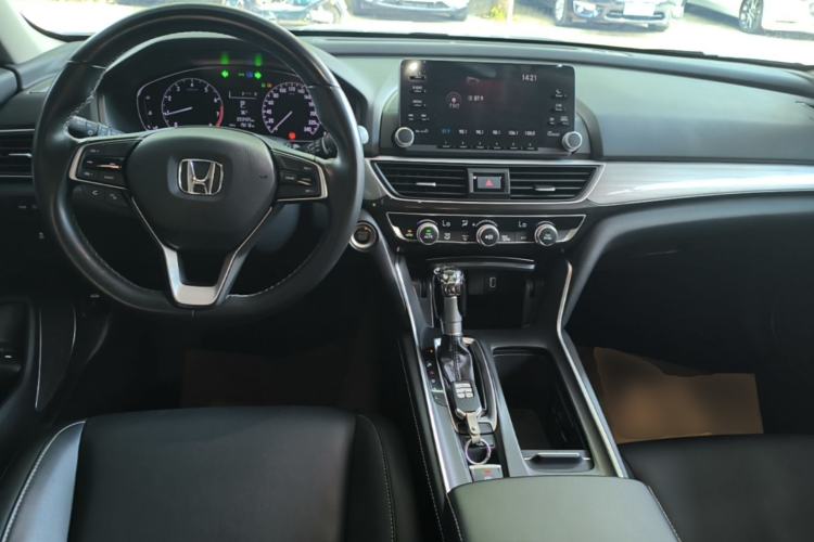 Used Honda Inspire 2019 260TURBO Elegant Edition China VI Emission Standard Center Console