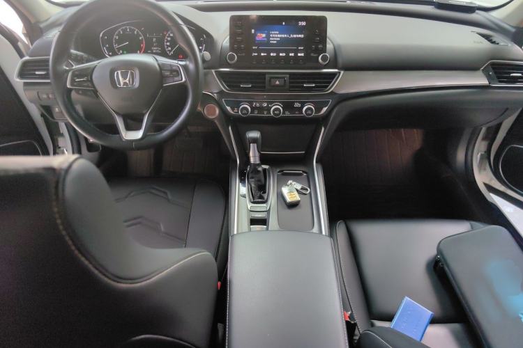 Used Honda Inspire 2019 260TURBO Elegant Edition China VI Emission Standard Center Console