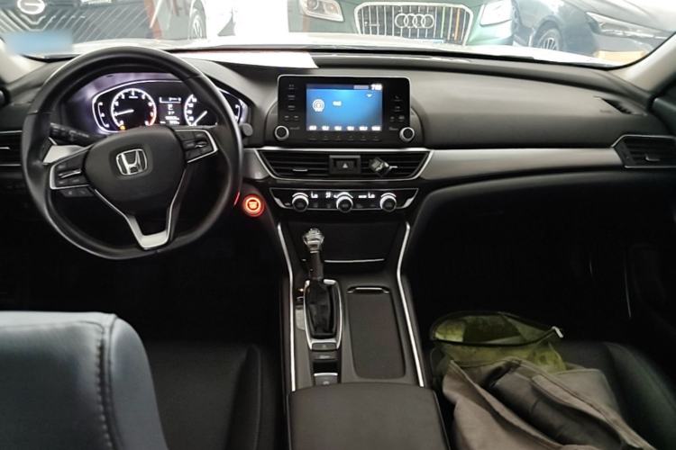 Used Honda Inspire 2019 260TURBO Elegant Edition China VI Emission Standard Center Console