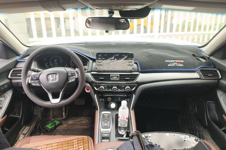 Used Honda Inspire 2019 Rui·Hybrid 2.0L Jing Shang Edition China VI Center Console