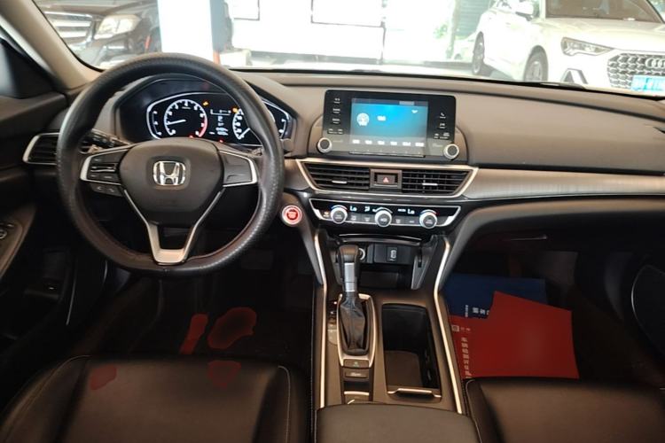 Used Honda Inspire 2019 260TURBO Elegant Edition China VI Emission Standard Center Console