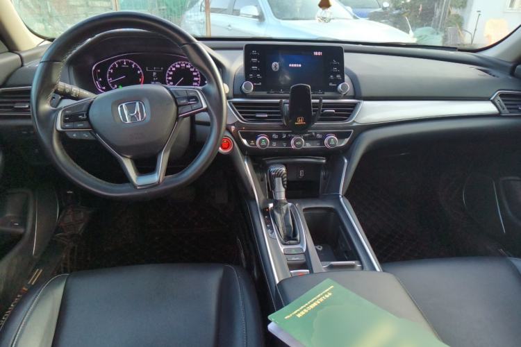 Used Honda Inspire 2019 260TURBO Elegant Edition China V Emission Standard Center Console